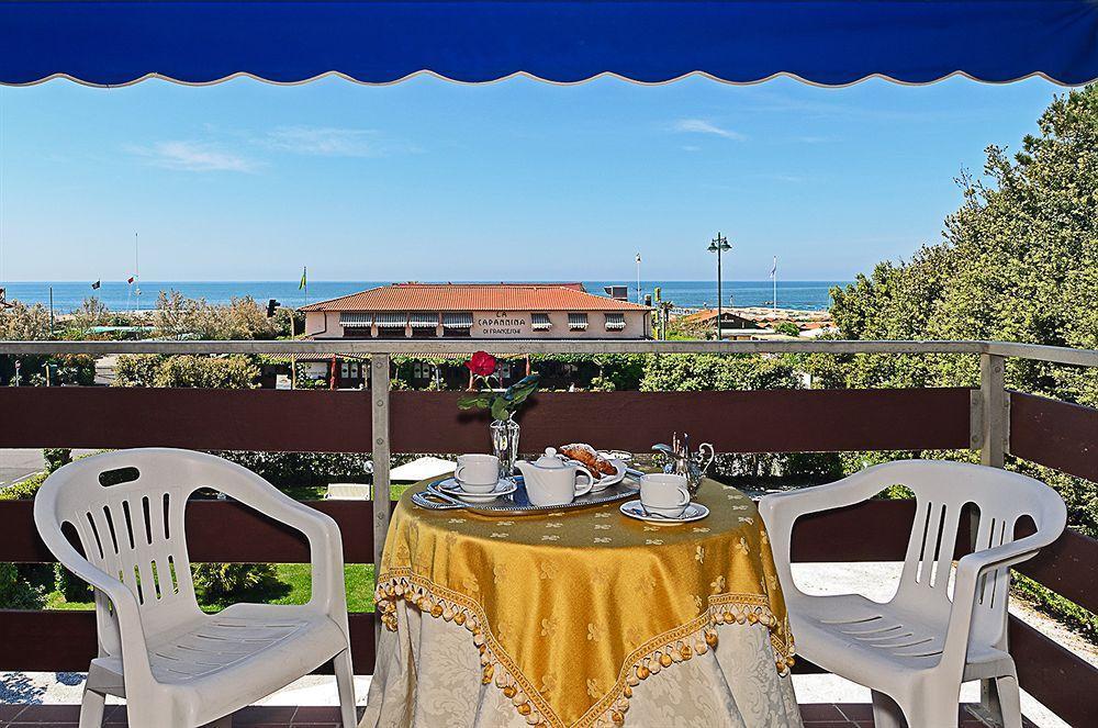 Hotel Areion Forte dei Marmi Exterior photo