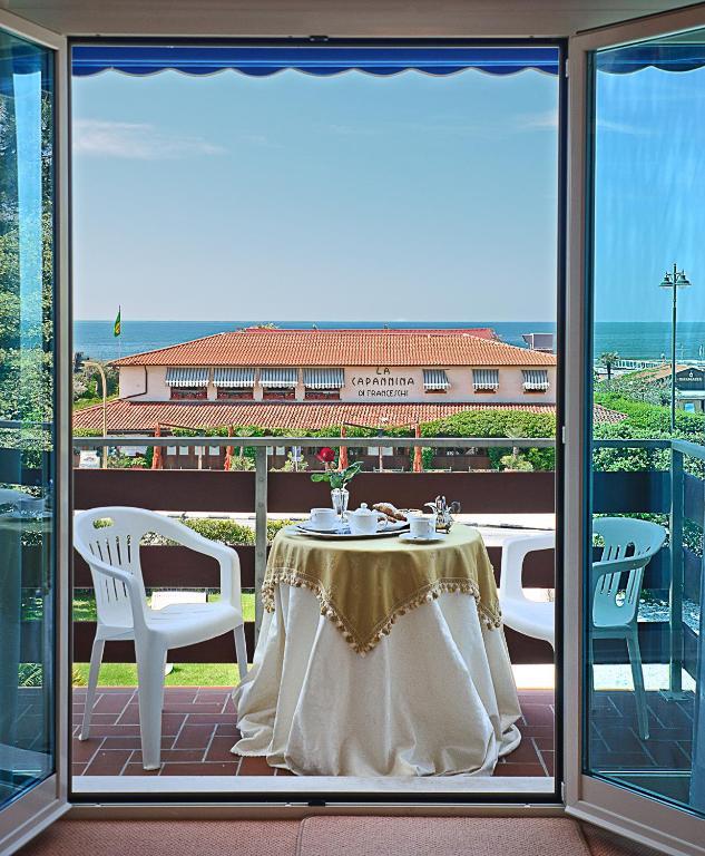 Hotel Areion Forte dei Marmi Exterior photo