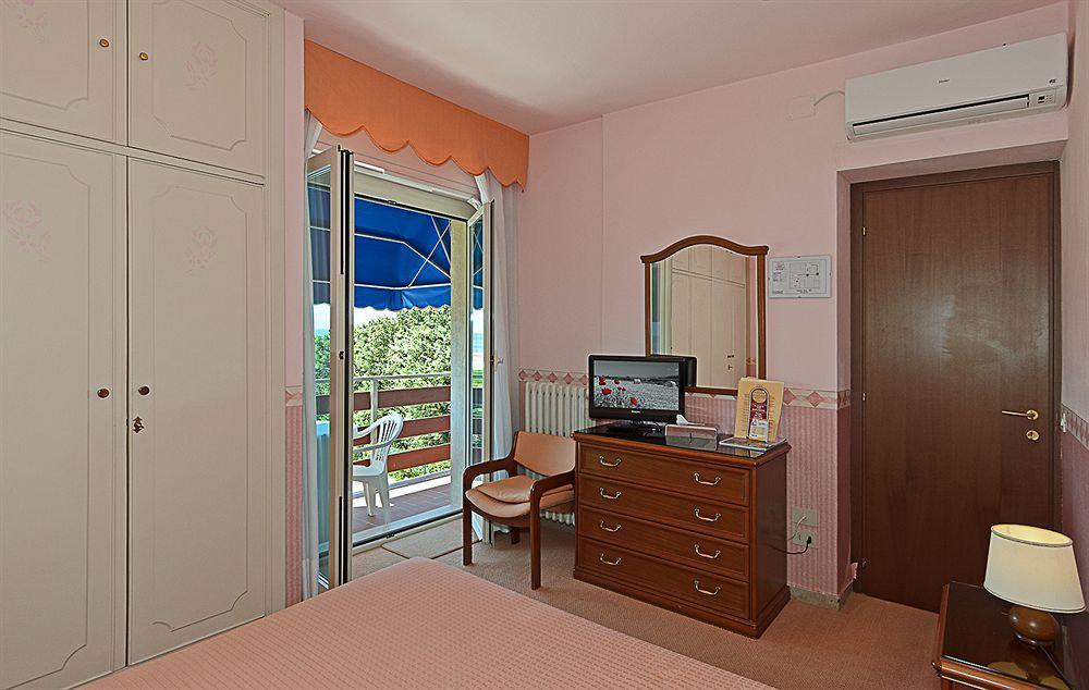 Hotel Areion Forte dei Marmi Exterior photo
