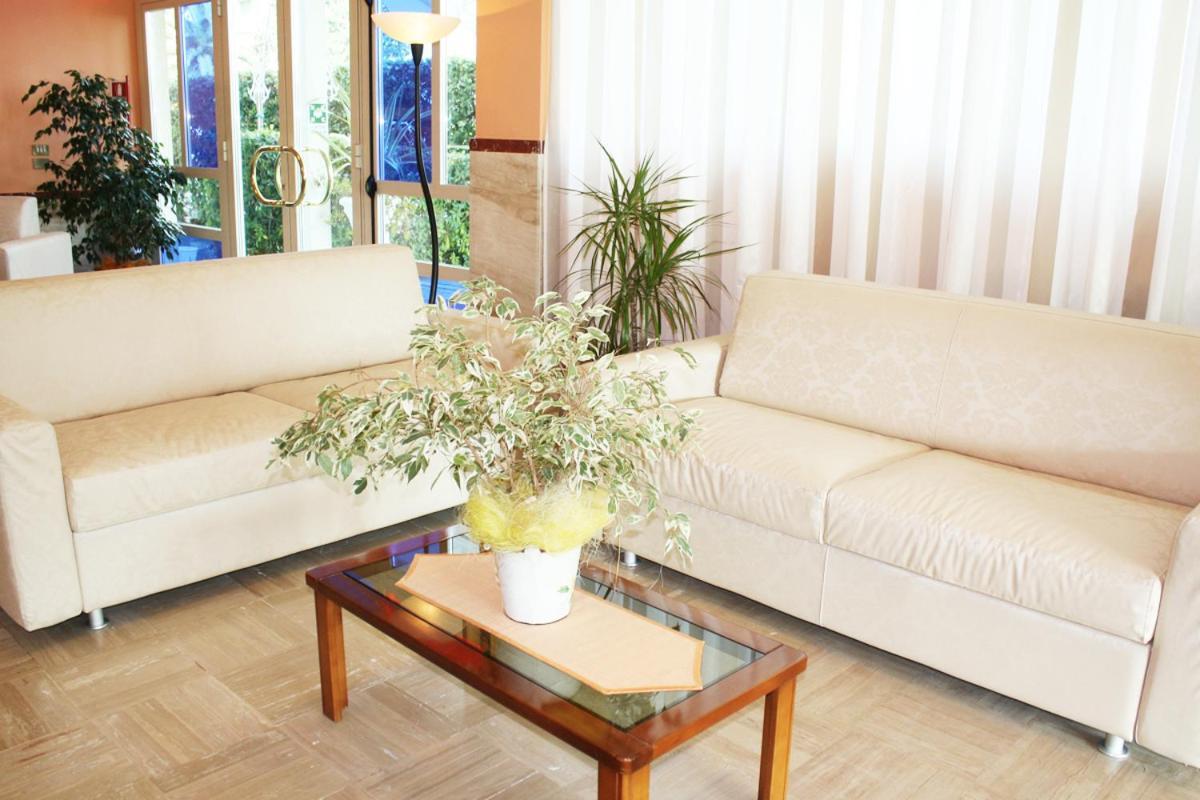 Hotel Areion Forte dei Marmi Exterior photo